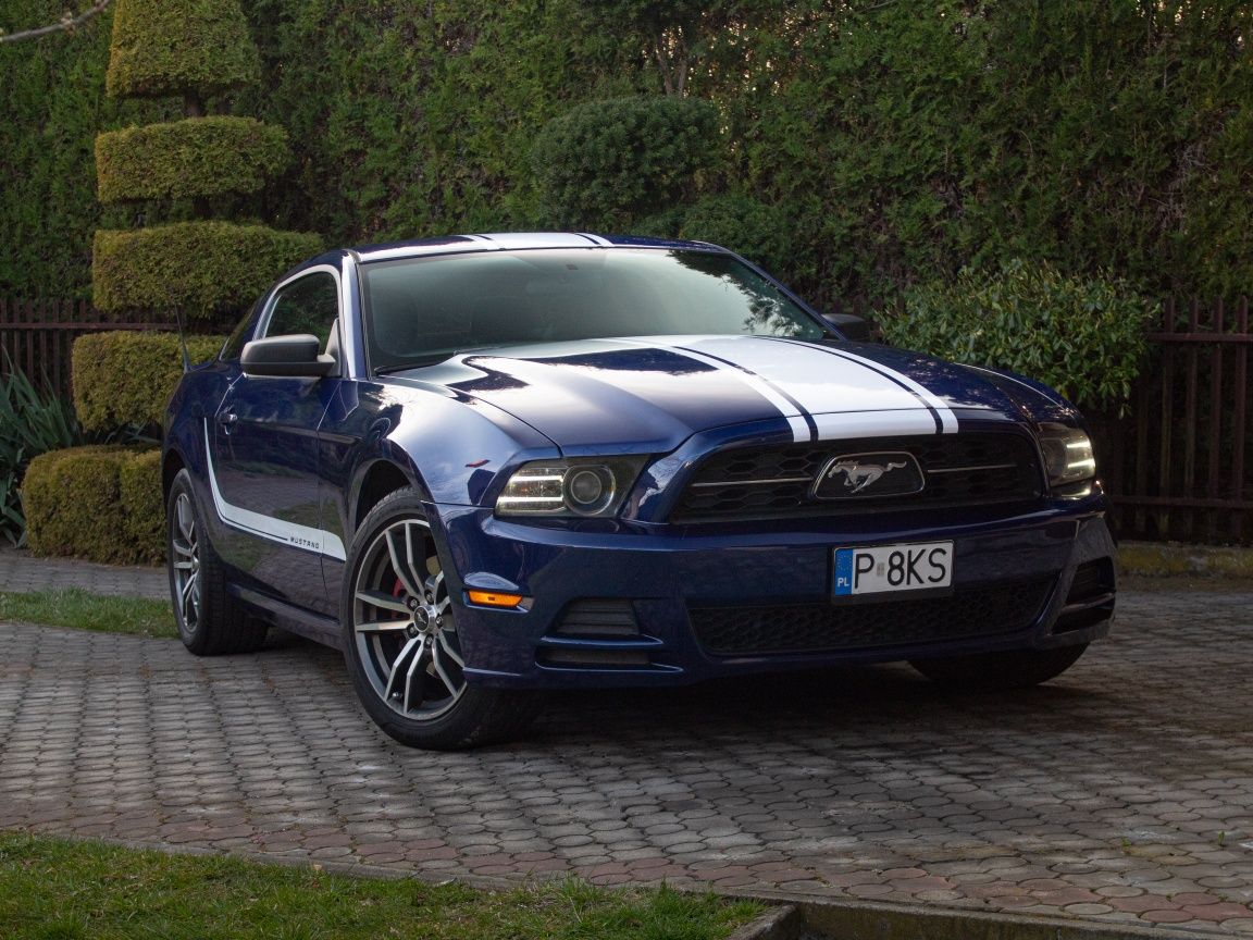 Ford Mustang 2013 3.7 V6 Manual