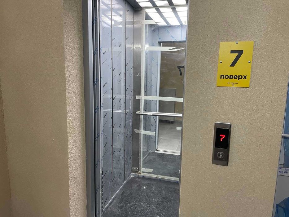 Продаю трехкомнатную квартиру в ЖК Потемкинский и1