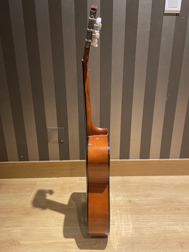 Guitarra 3/4 usada