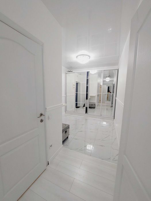 Сдам 2 комн.квартиру (разд.) по ул.Кондратюка 7, ЖК Министерский, Киев