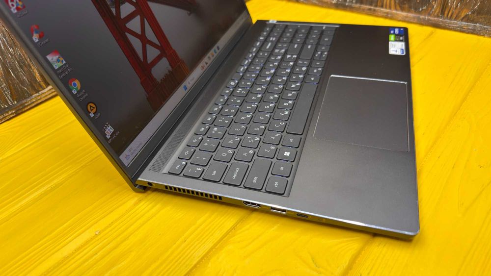 Надійний Ігровий Ноутбук Dell Vostro15 7510 /i7-11800H/RTX 3050 TI 4GB