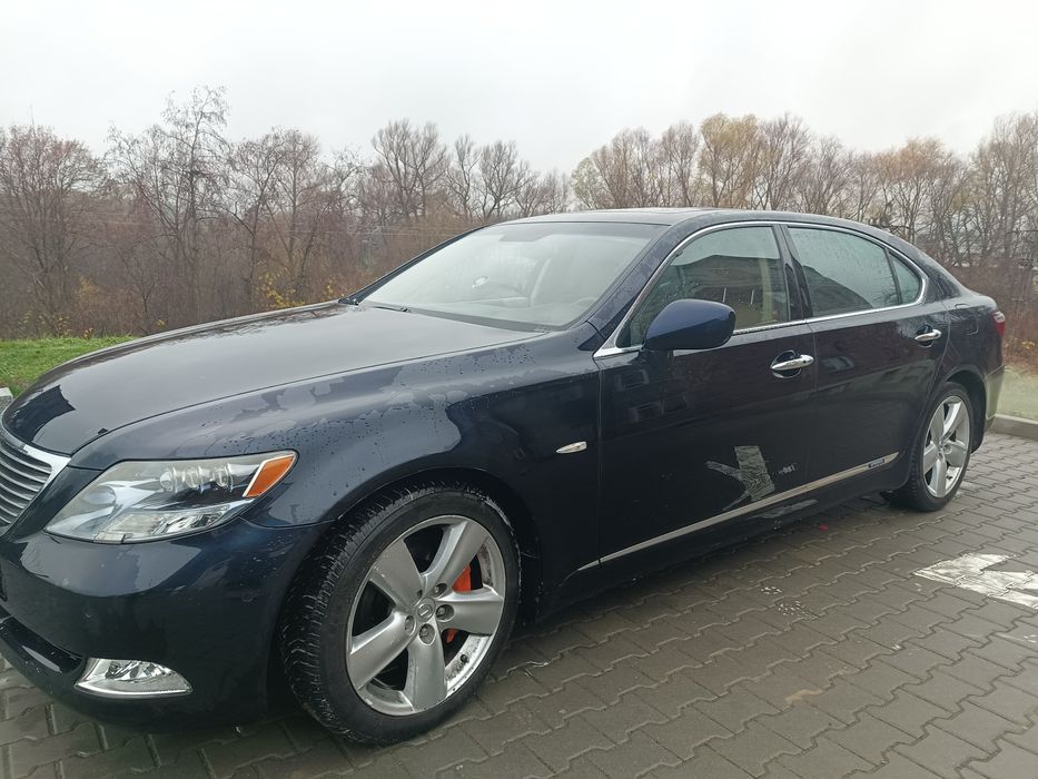 Lexus ls 600hl stan bardzo dobry