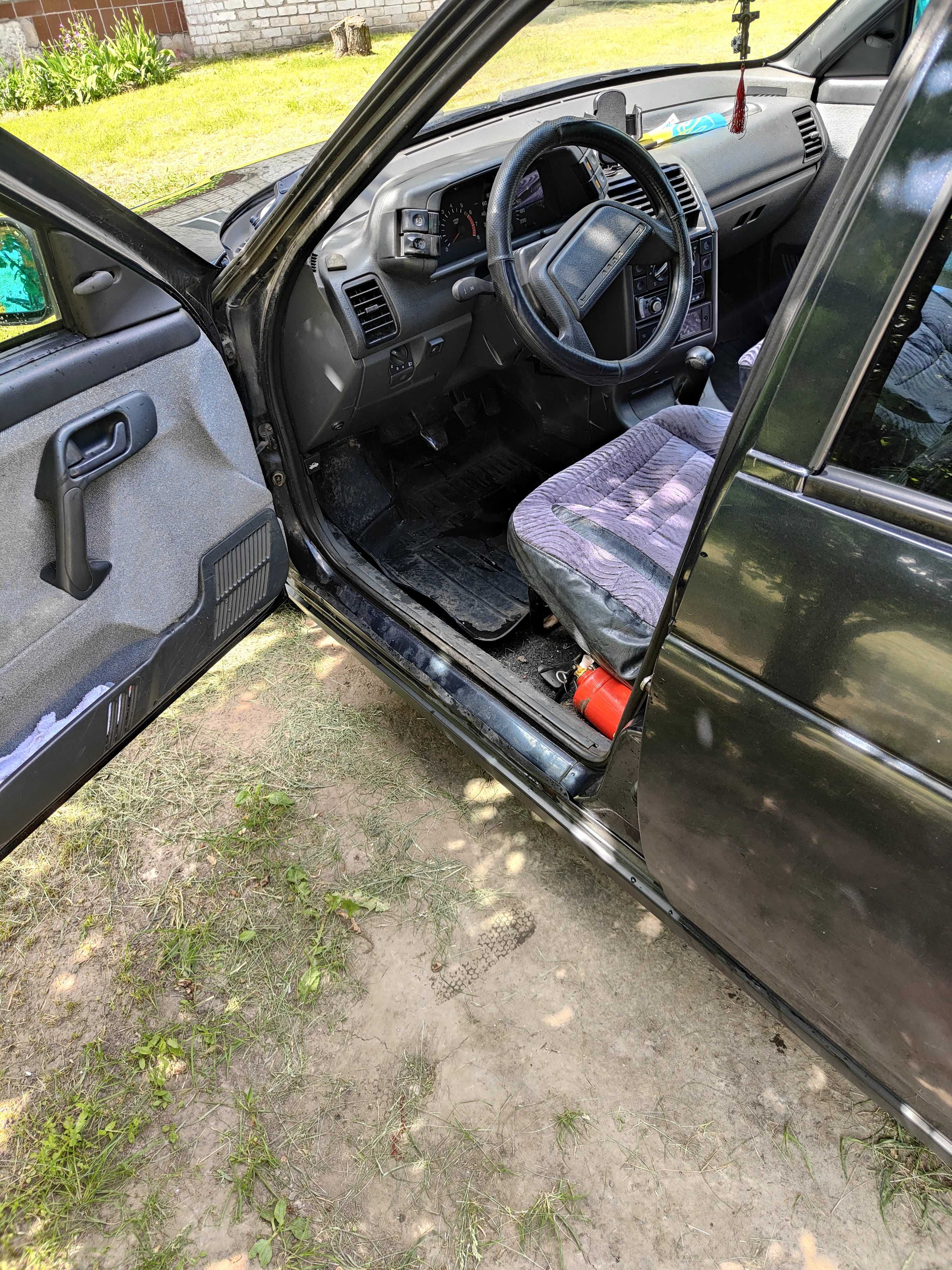 Автомобіль ВАЗ 2110
