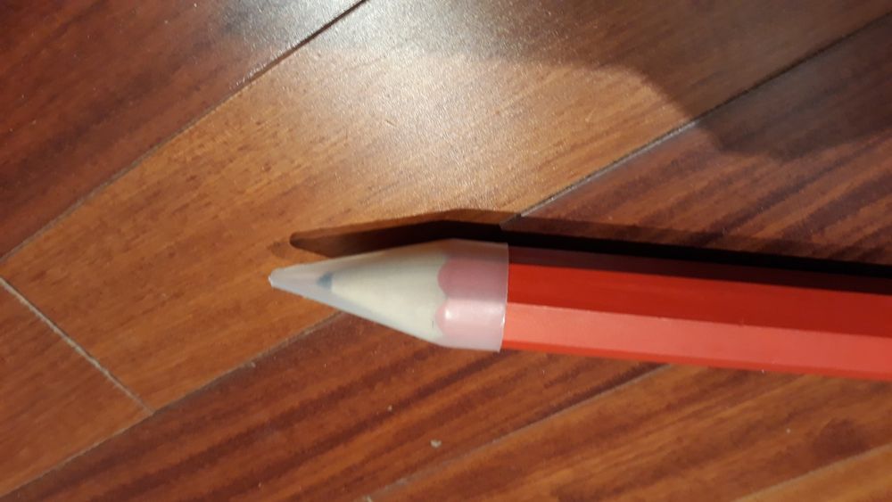 Lápis XXXL original e novo