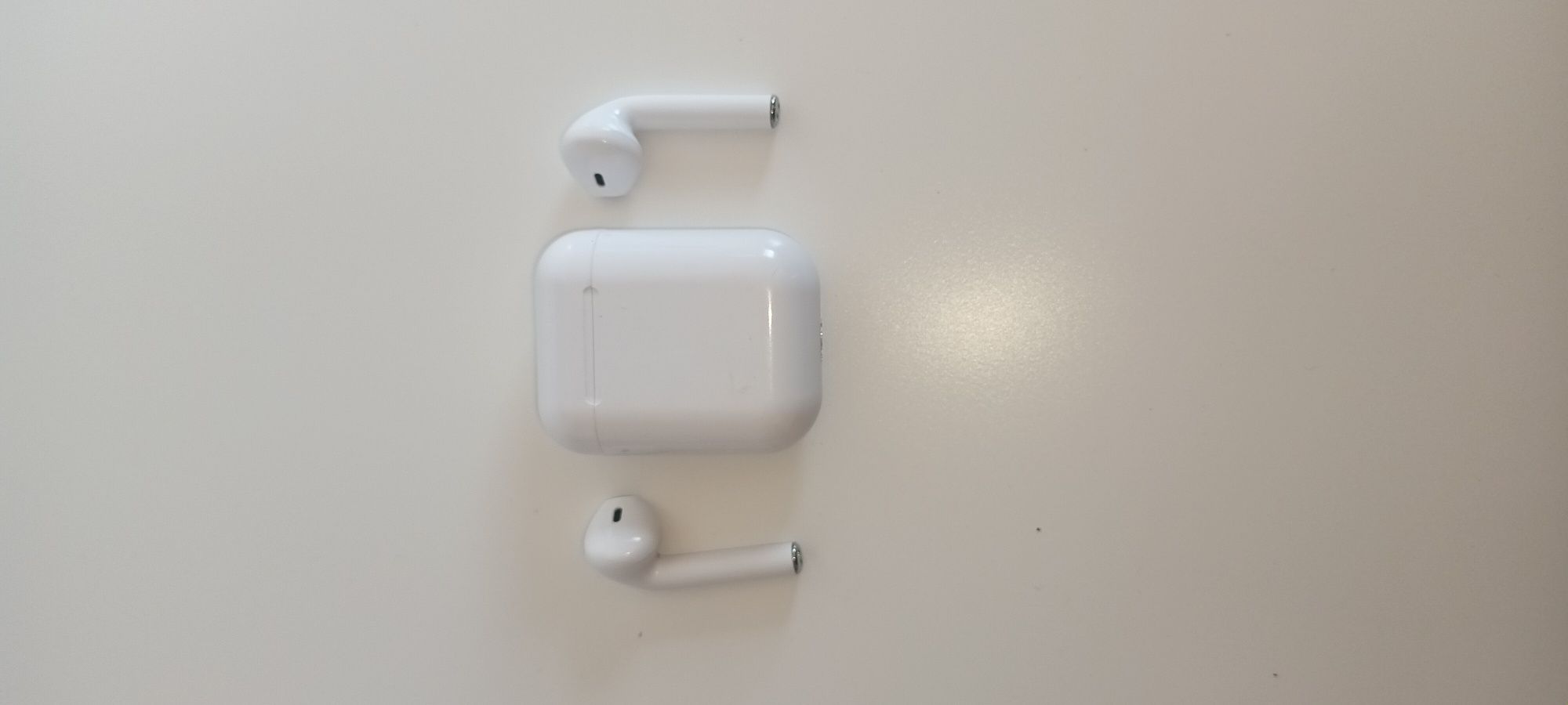 Airpods com 1 mes de uso