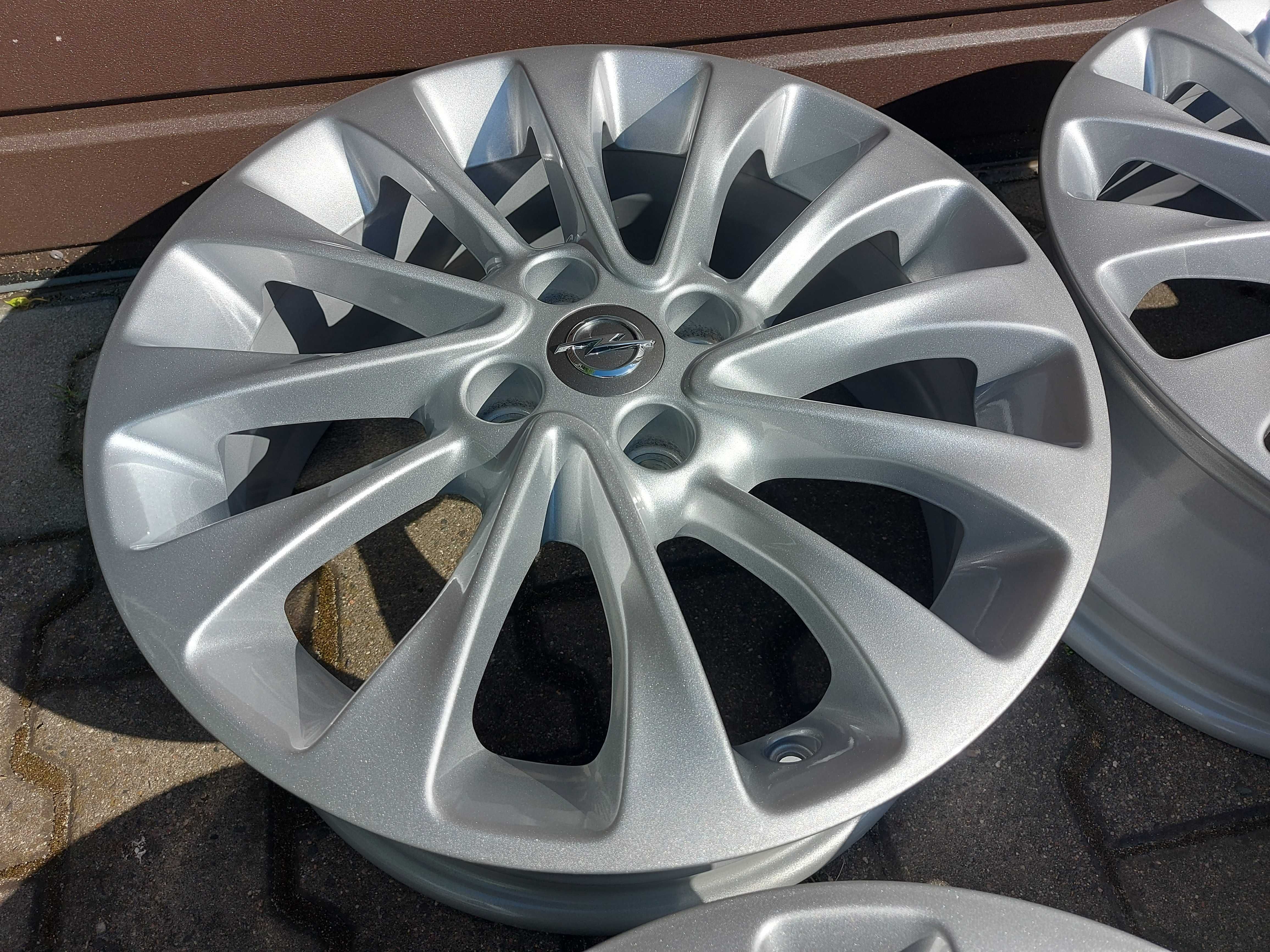 Felgi 16x6.5J / et40 / 4x100 Opel Corsa E, Adam, Astra, Meriva_Demo