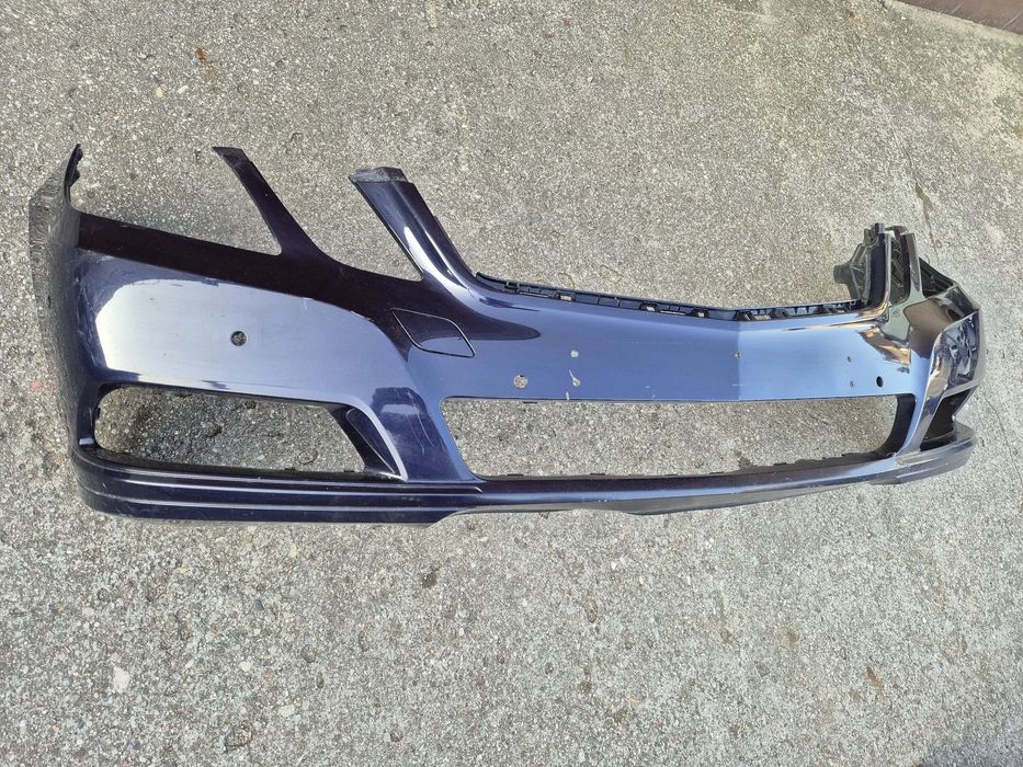 Mercedes E klasa 212 09- zderzak przedni kratka halogen DRL belka