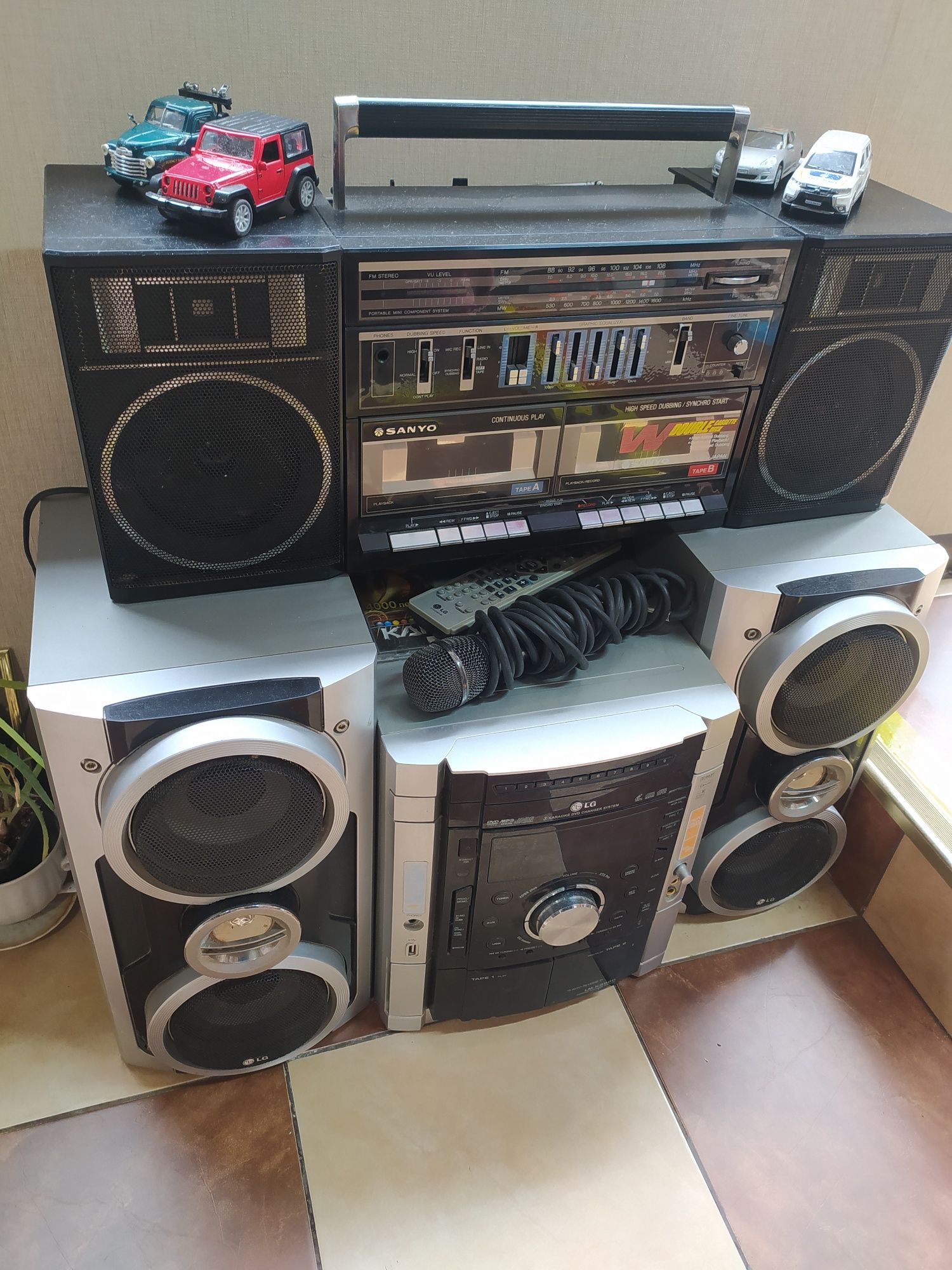 Музыкальный центр Panasonic RX-DT 770  на три диска