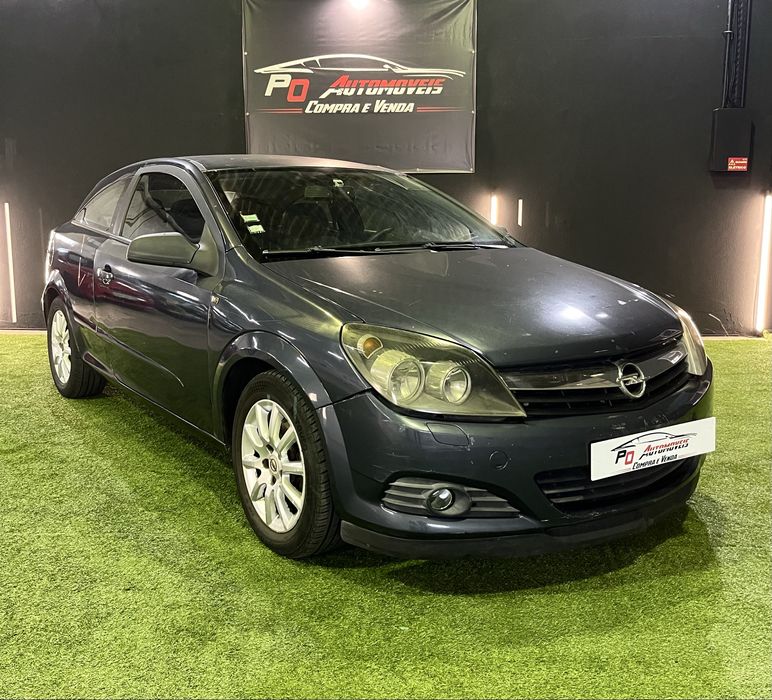 Opel Astra GTC 1.3 cdti