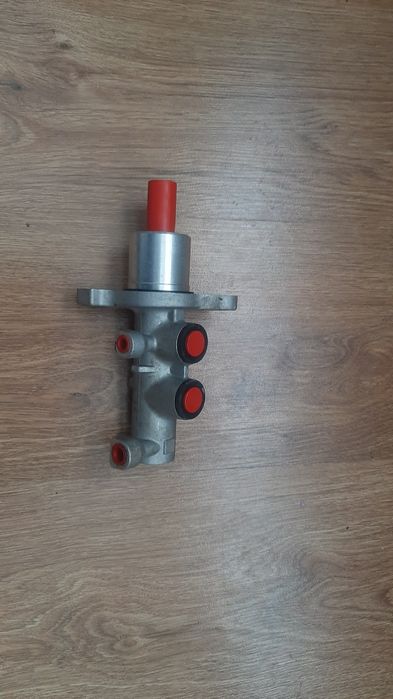 Циліндр головний ваз 2123. Та інших моделей ваз