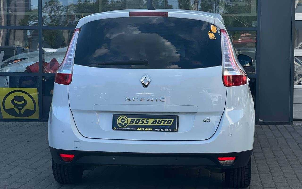 Renault Megane Scenic 2012