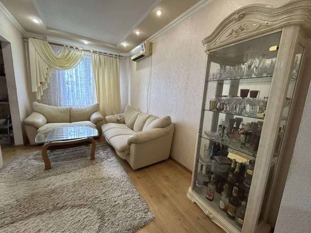 ПРОДАМ 3 кімнатну квартиру на ВАСИЛЯ СТУСА