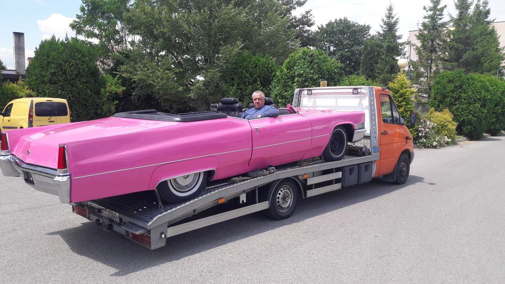 Autolaweta pomoc drogowa holowanie usługi transportowe