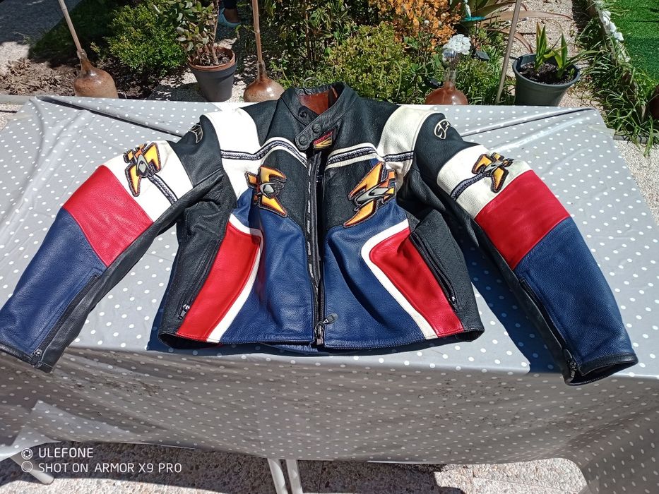 Casaco para mota em cabedal