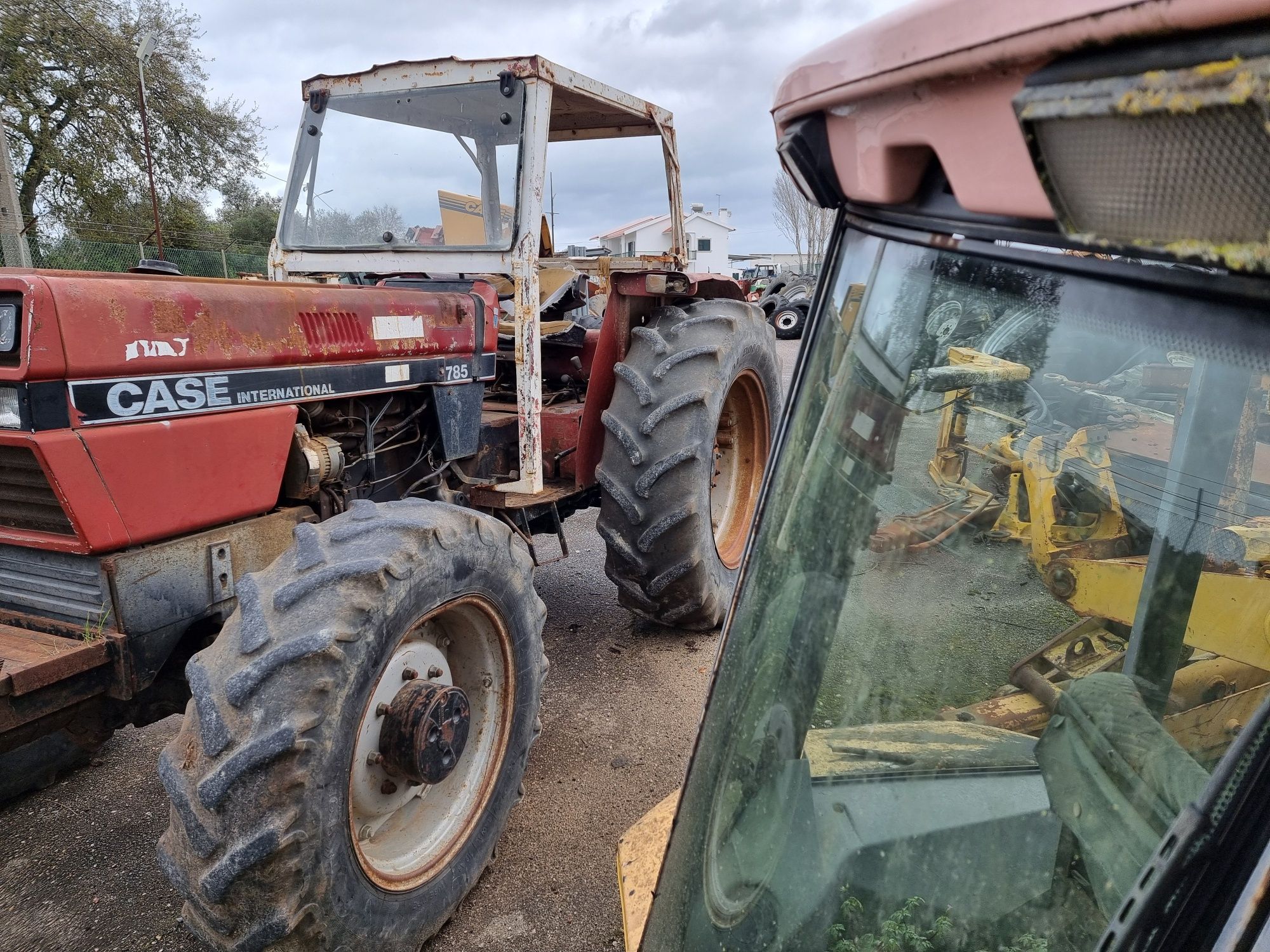 Trator Case 785 DT