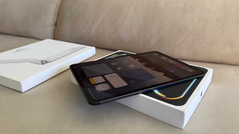 Vendo troco iPad Pro M4 256Gb + Celular C/Garantia Apple