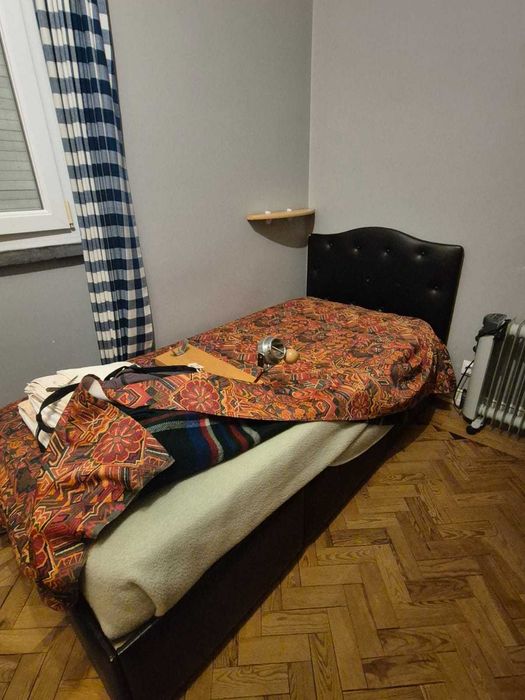 Cama Individual Preta