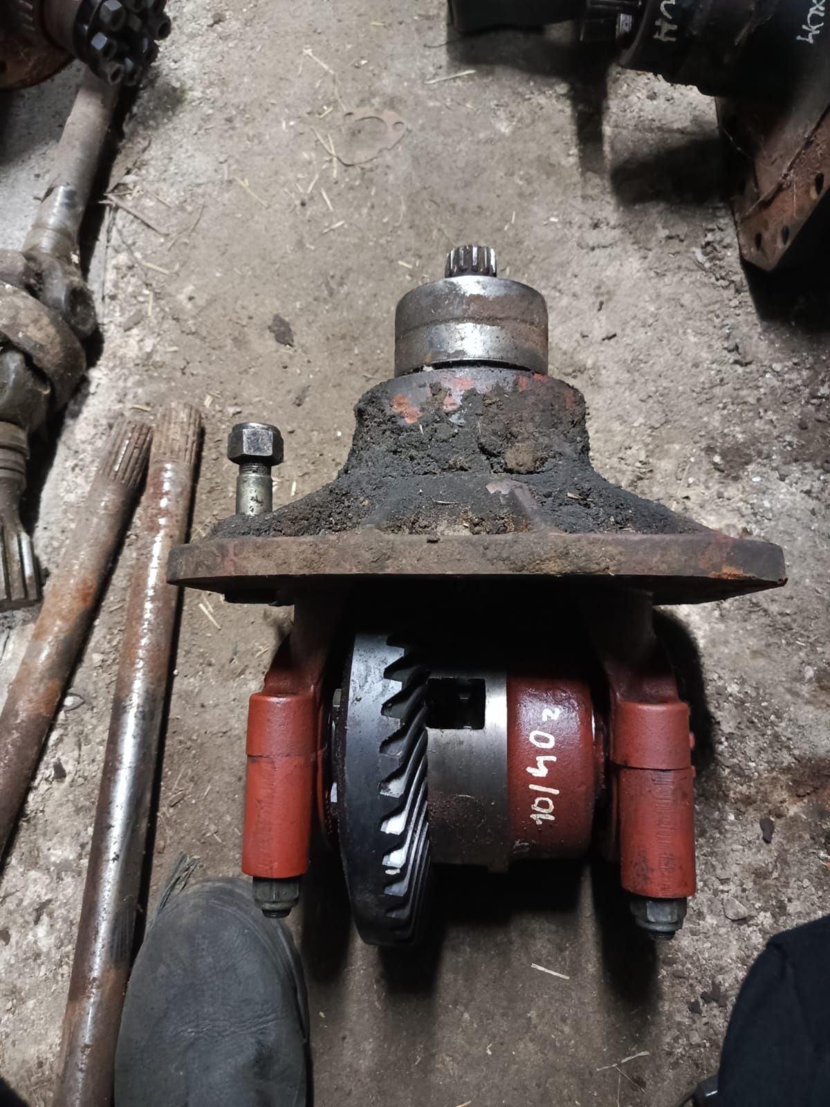 Przedni Atak 10x40 / Renault 103.14 , 106.14 itp