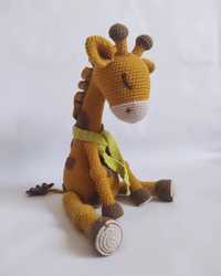 Жирафа. Іграшка ручної роботи. Амігурумі.