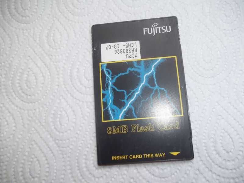 insert card FUJITSU 8mb flash card