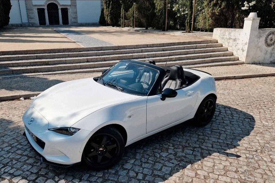 Mazda Mx-5 ND 1.5 skyactiv HS Navi - Nacional
