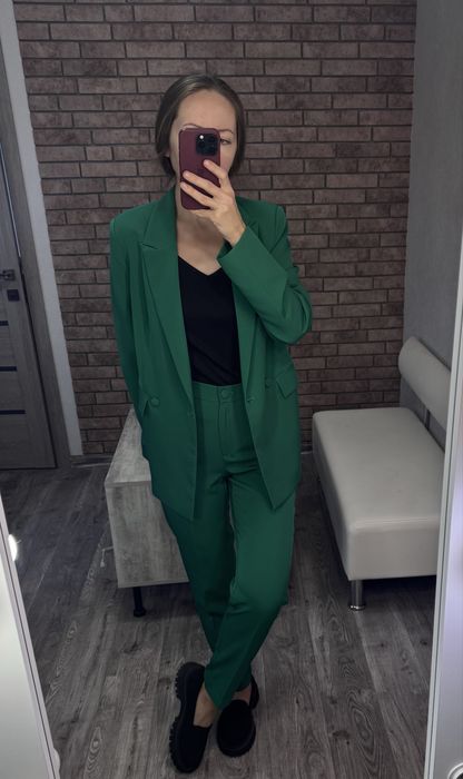 Костюм класичний червоний зелений брюки двобортний піджак Vloria