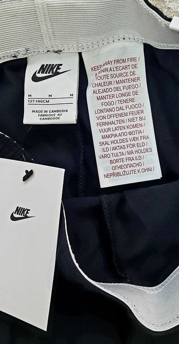 Лосини Nike для дівчинки 140/146 розмір