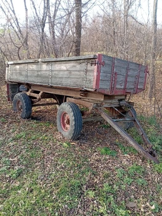 Продам причіп тракторний 2ПТС-3 з документами