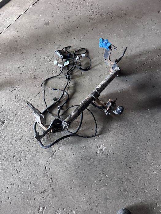 Hak holowniczy wiązka moduł Jumpy Expert Proace Vivaro 16-