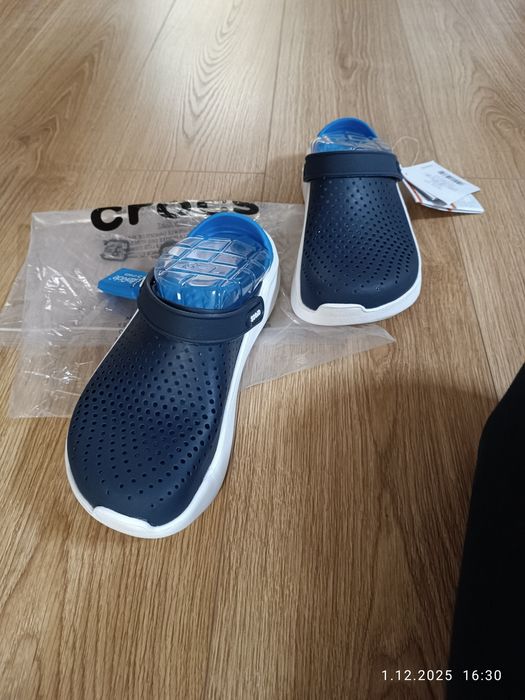Nowe Crocs klapki gumowe rozm.39