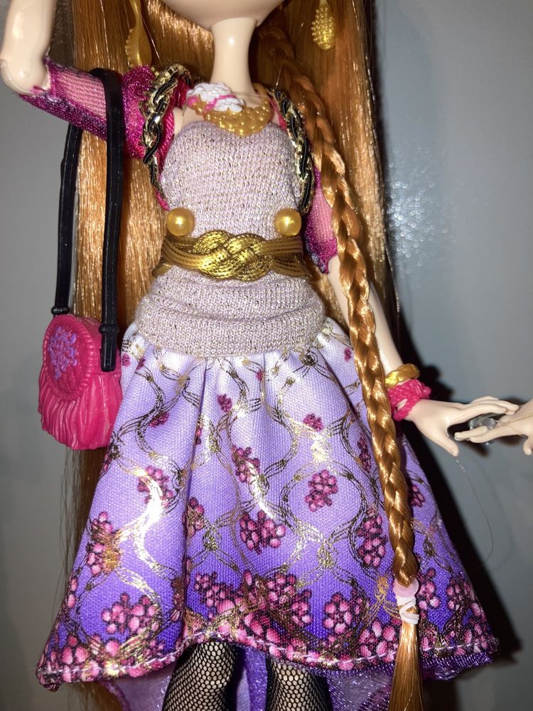 Lalki Ever After High Holly Poppy O’Hair Basic First Chapter