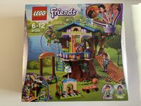 Lego Friends 41335 Domek na drzewie Mii