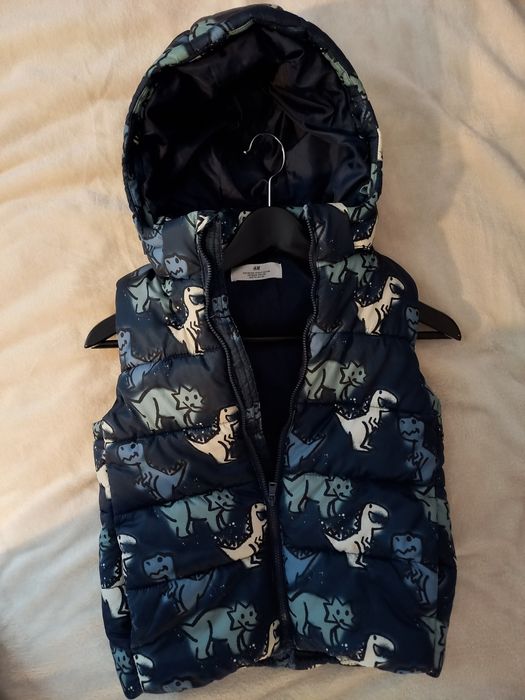 Kamizelka chłopięca z kapturem