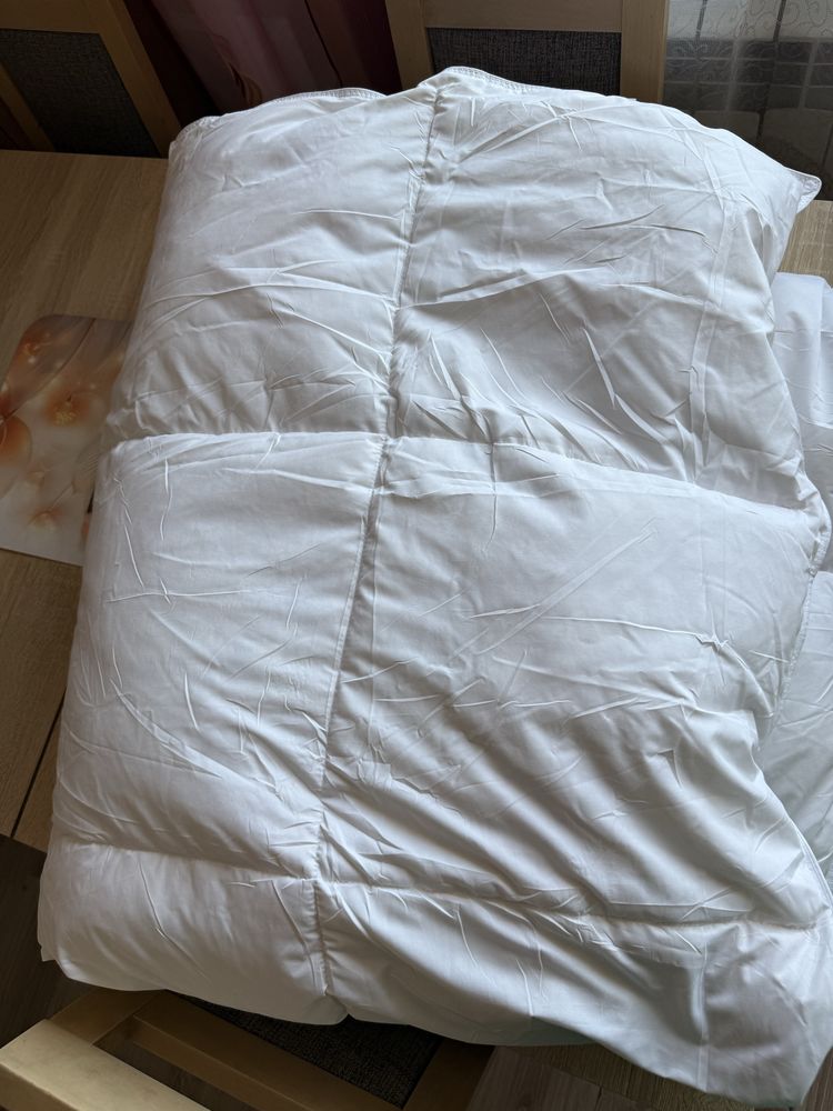 Kołdra puchowa całoroczna BPC HIPOALERGICZNA 155x220