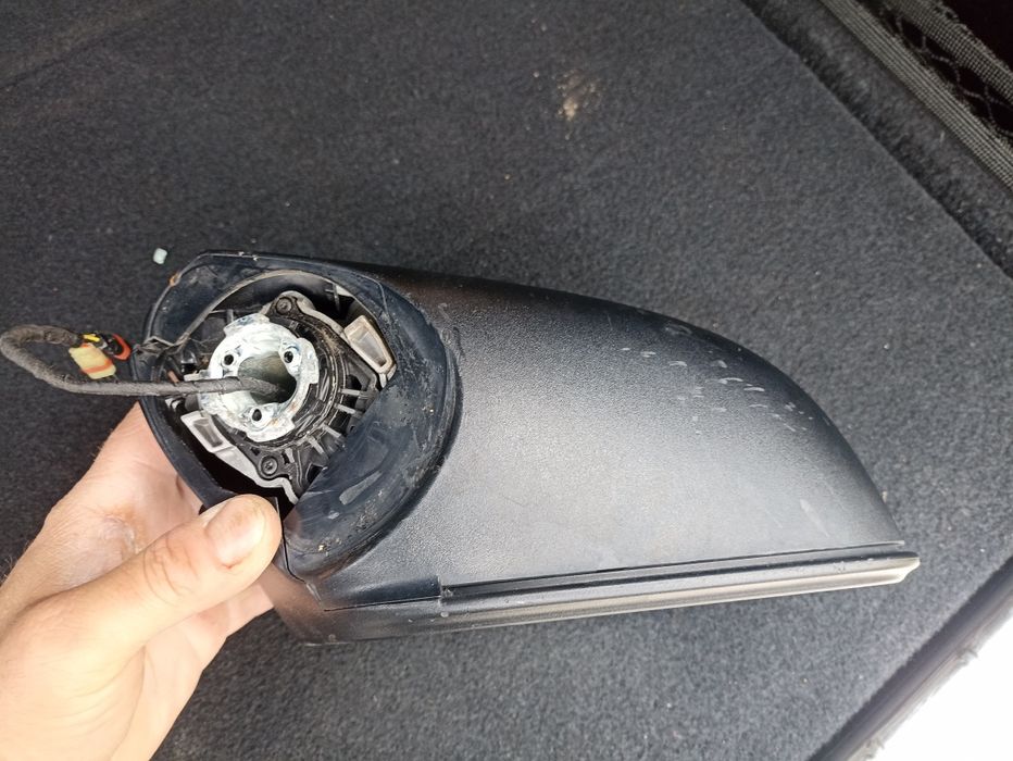 Ліве дзеркало, зеркало бмв Х1  5 пін