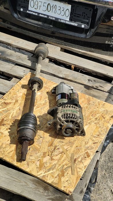 Дзеркало заднього виду  дверей водія Hyundai Santa Fe 1 Хюндай Санта ф