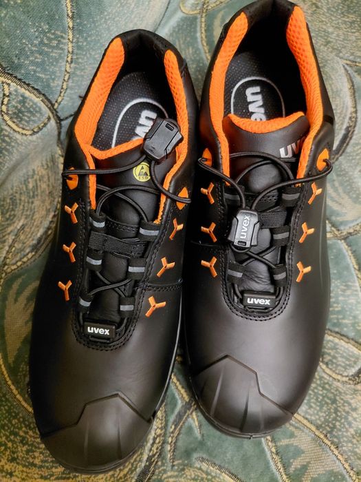 Спецобувь,Защитные,рабочие ботинки Uvex.42размер.2600грн.