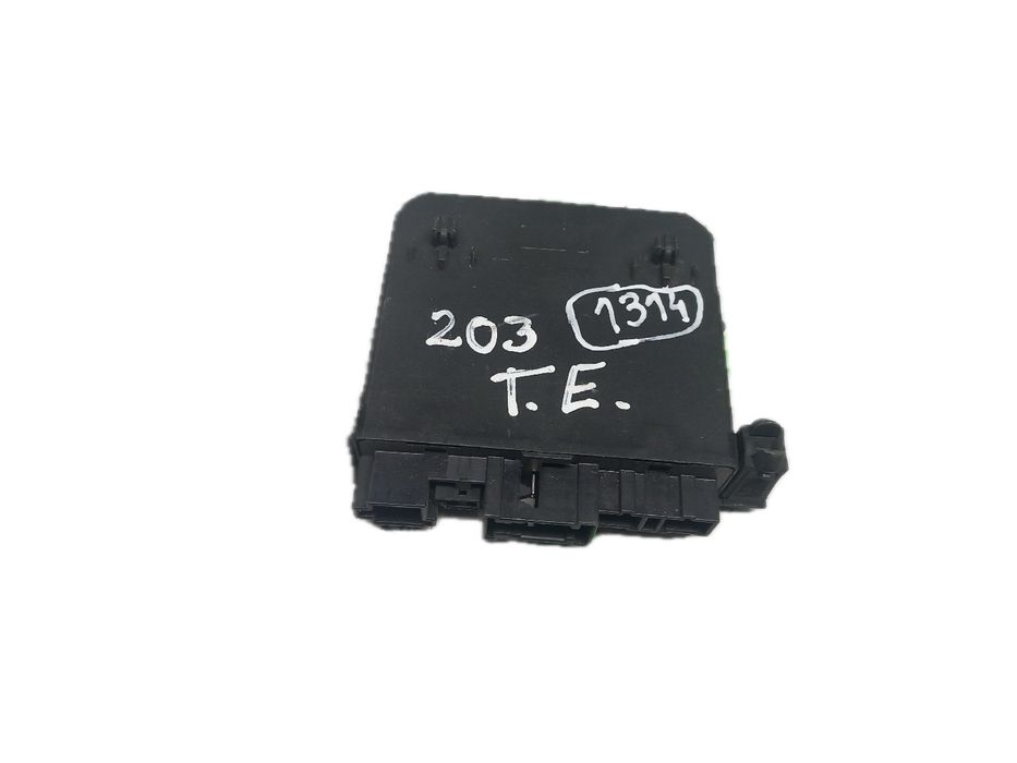 Módulo genérico MERCEDES-BENZ Classe C (W203)