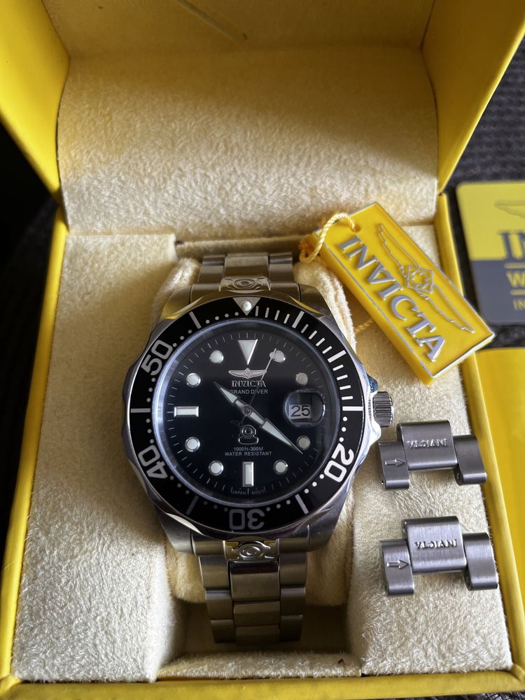 Invicta Grand Diver Automatic