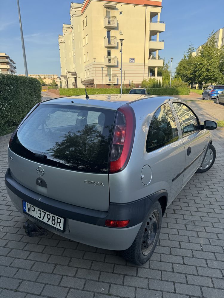 Opel Corsa C 1,0 2001r