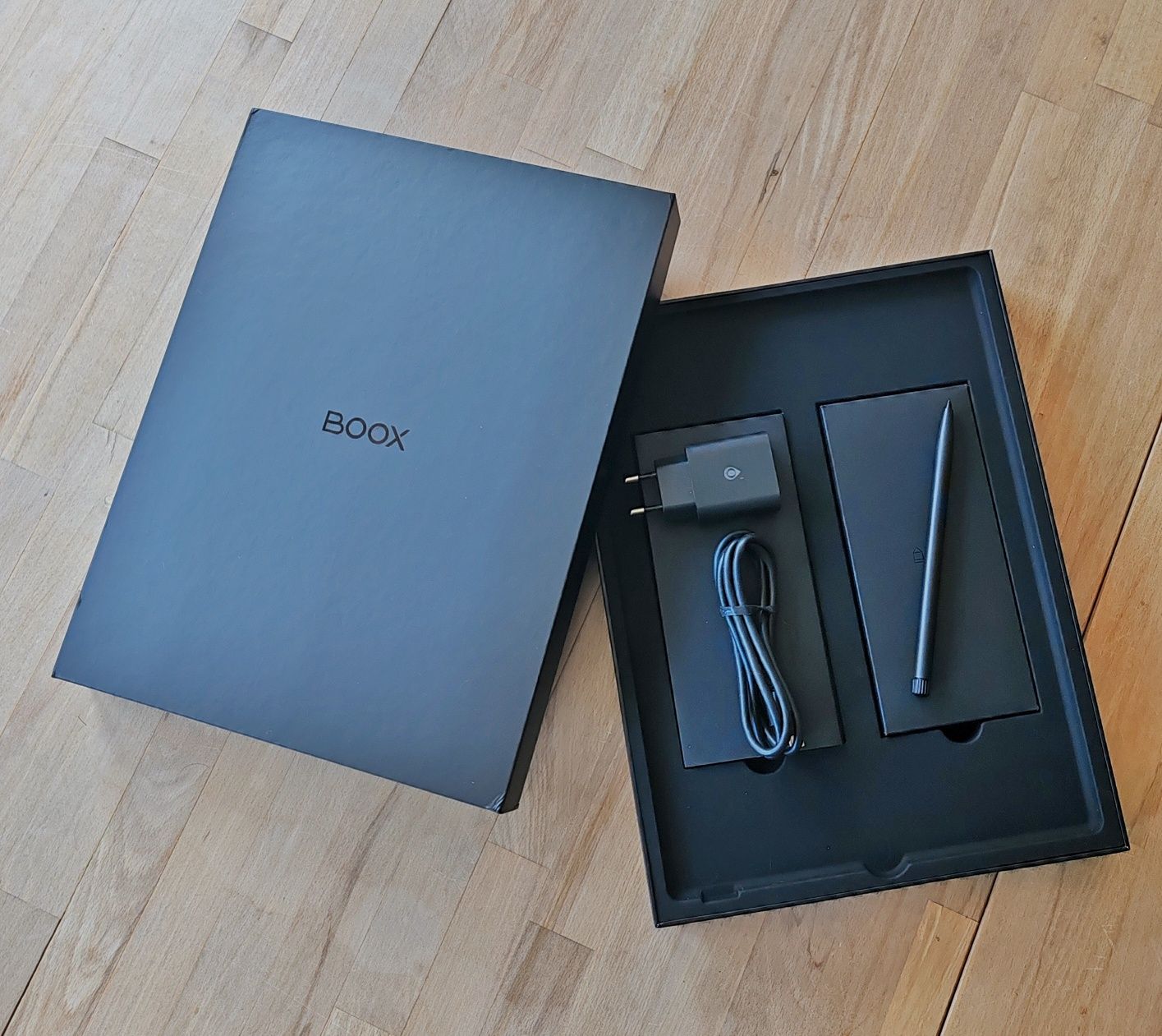 Onyx Boox Tab X 13.3 como novo