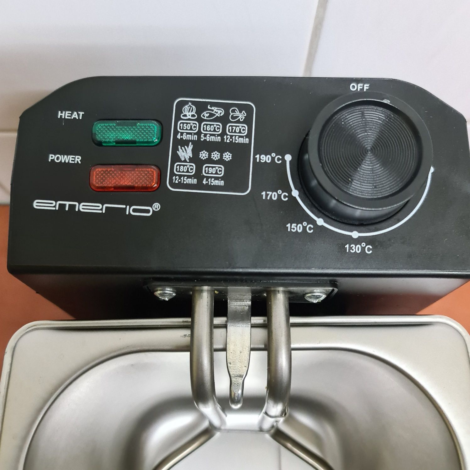 Frytkownica frytownica Emerio 2000W pojedyncza