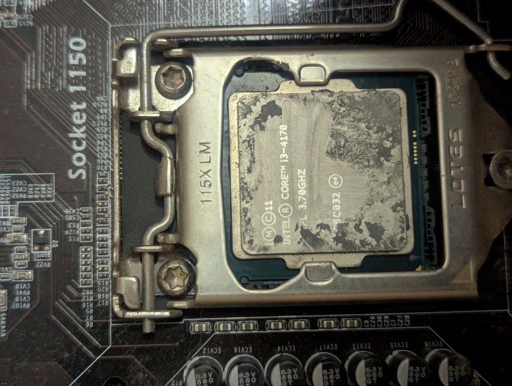 Комплект 1150 Colorful CF-H81A-BTC, Intel core i3 4170 , RAM 4GB
