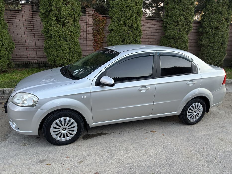 Chevrolet Aveo 1.6, gaz/benzin в отличнейшем состоянии!