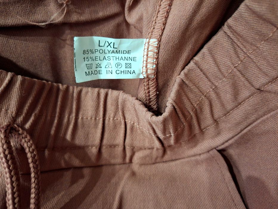 L-XL Spodnie jesienne bojówki ,nowe