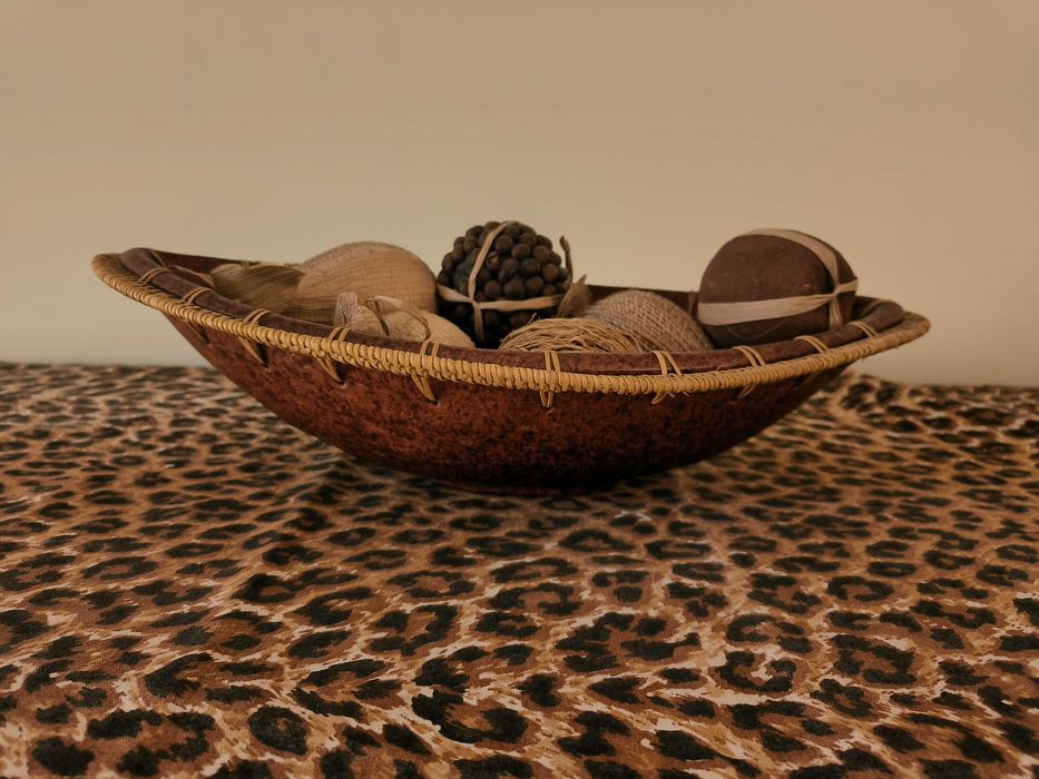 Fruteira Artesanal Africana