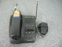 Telefon stacjonarny bezprzewodowy Uniden XCA 555
