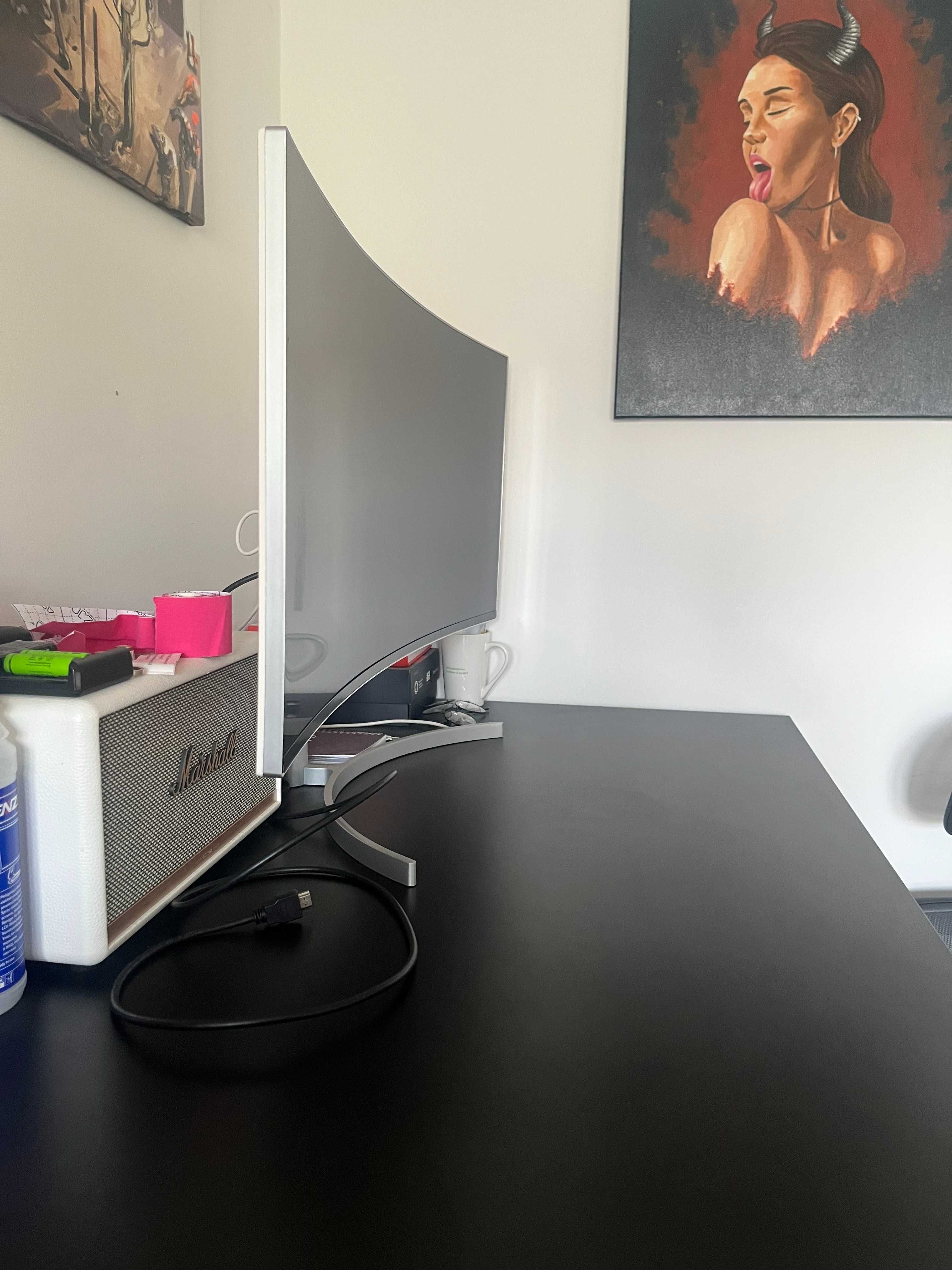 Monitor LG 38WK95C-W LED Round Screen 21:9 37.5" 3840x1600 UW4K/WQHD+