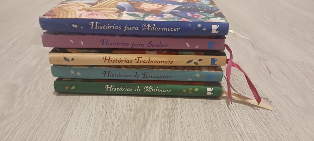 Livros Infantis com vários contos