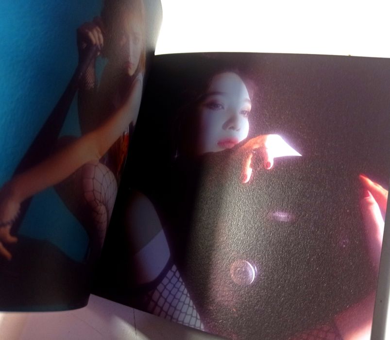 Red Velvet 2nd Album Repackage [The Perfect Red Velvet - Bad Boy]